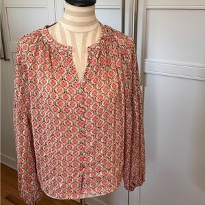 Peace N Love Button Front Chiffon Blouse
Sz M/L Long Sleeves Top Shirt